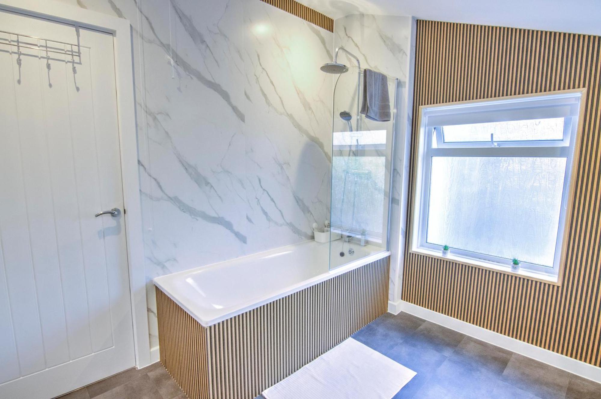 Stunning Brand New Home In St George Bristol Buitenkant foto