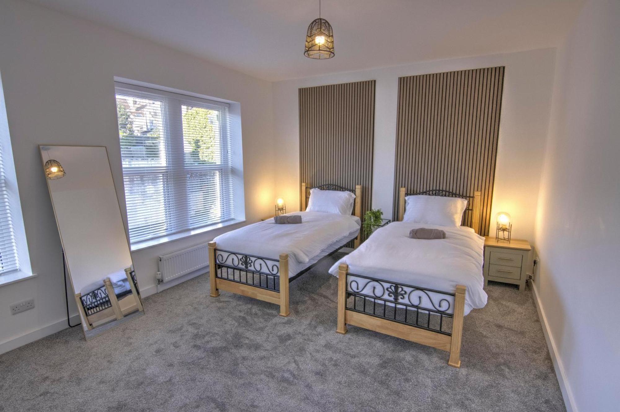 Stunning Brand New Home In St George Bristol Buitenkant foto